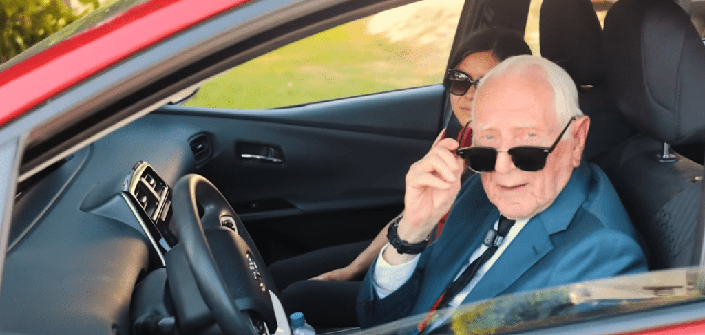 The Doctor Who Studied 10,000 Centenarians Found They All Did One Thing That No Anti-Aging Supplement Can Replicate