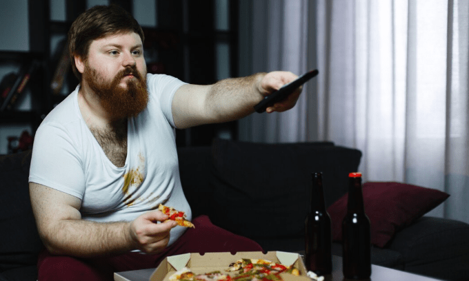 The Ozempic Economy: Why Wall Street is Shorting Fast Food and Gym Stocks.