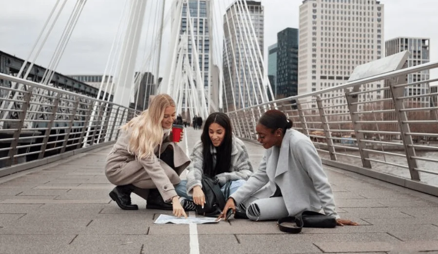 Designing the Multilingual City