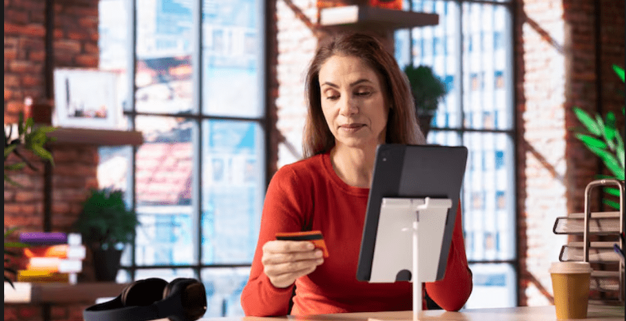 The First AI-Enhanced Bilingual Banking
