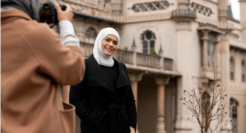 London's Bilingual Mosques