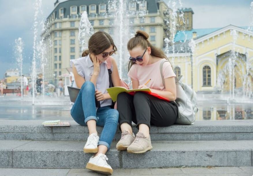 The Russian Schools of Knightsbridge, Inside London's Most Secretive Bilingual Community